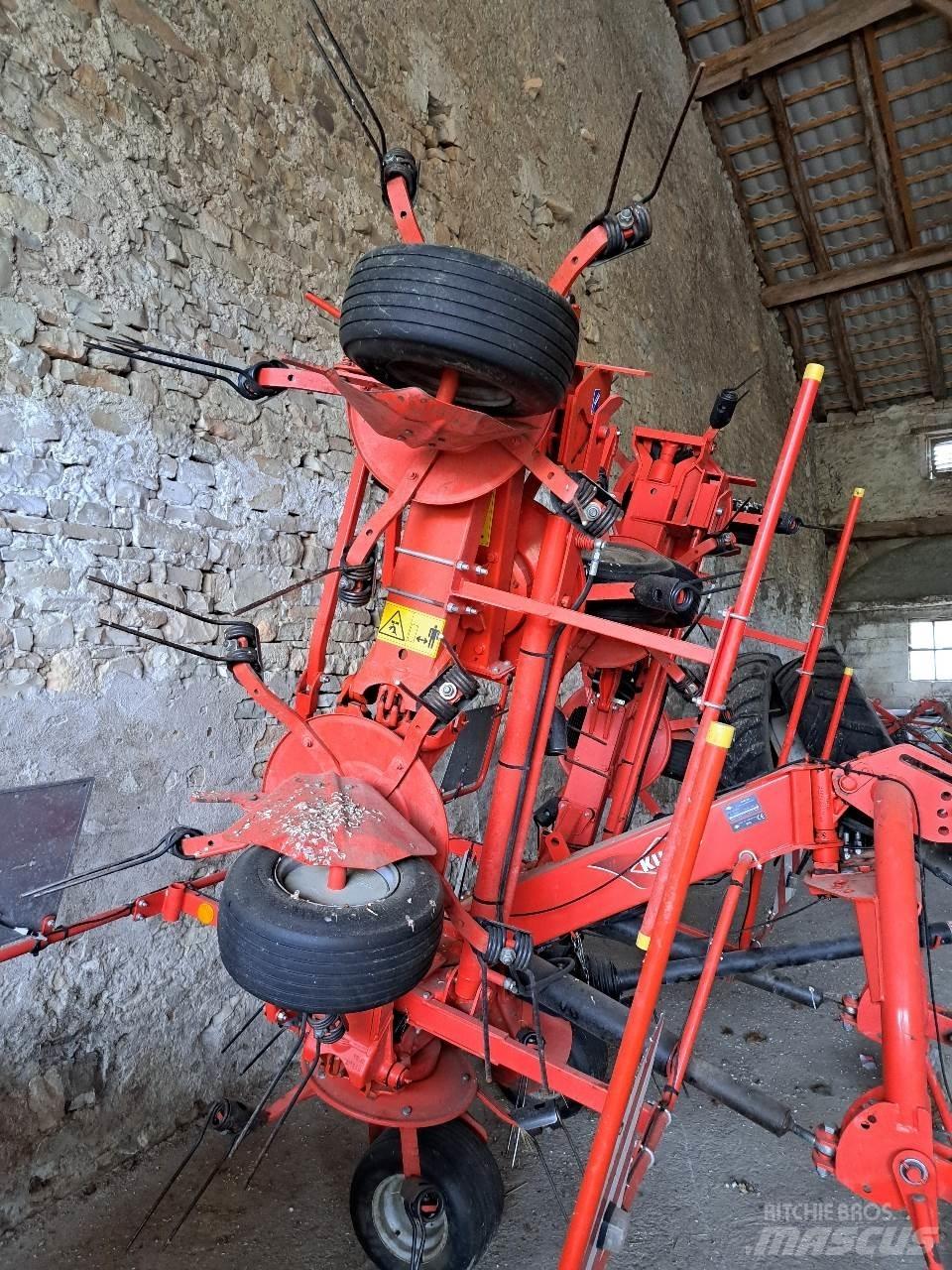 Kuhn GF7902 Vändare och luftare
