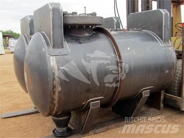 Tiger 750 GAL Tankar