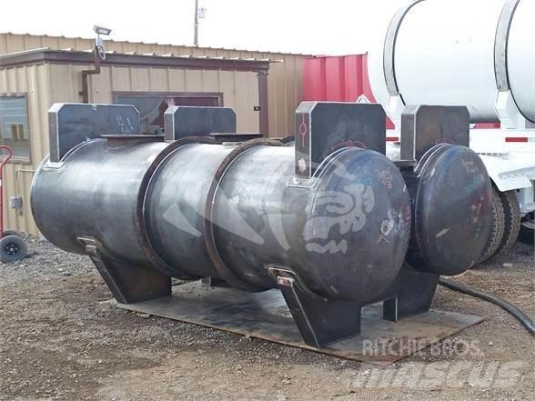 Tiger 750 GAL Tankar