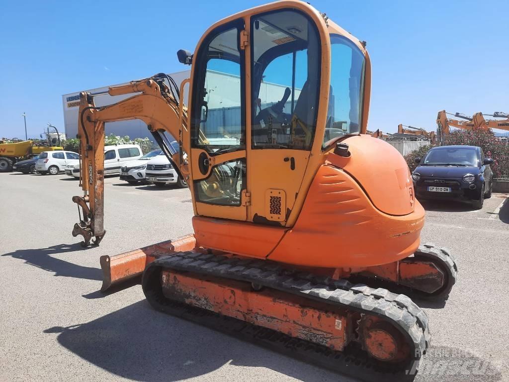 JCB 8050 RTS Minigrävare < 7t