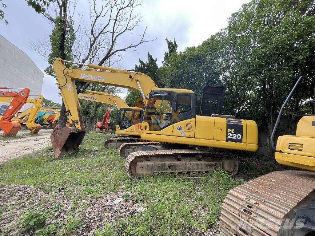 Komatsu PC 220-7 Bandgrävare