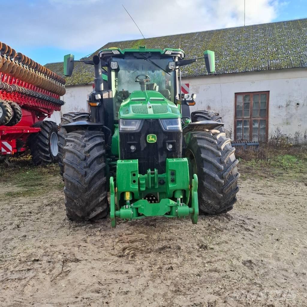 John Deere 8R410 Traktorer
