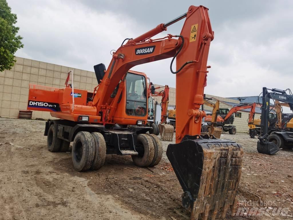 Doosan DH 150 W-7 Hjulgrävare