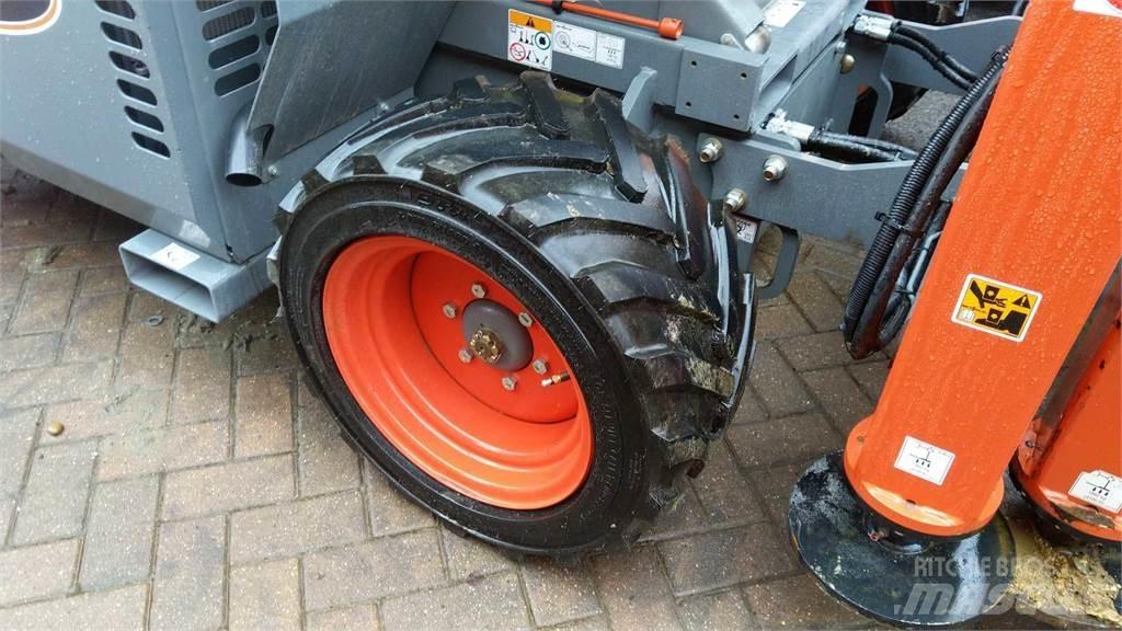 SkyJack 6832RT Saxliftar