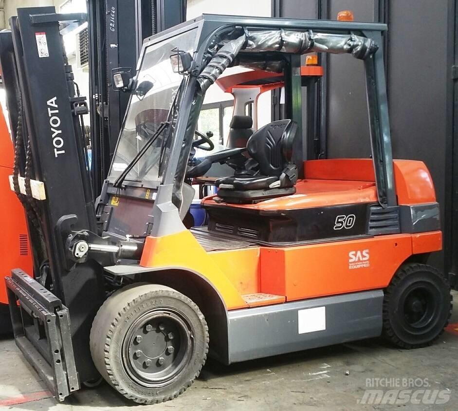 Toyota 7 FB MF 50 Elmotviktstruckar