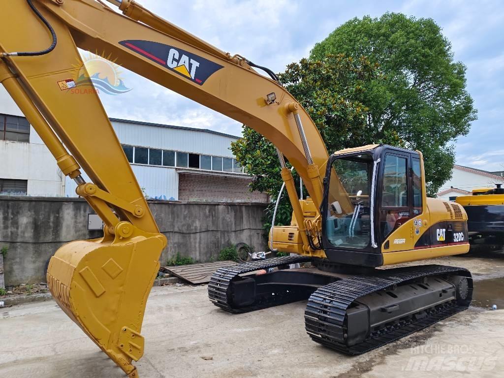 CAT 320 C L Bandgrävare