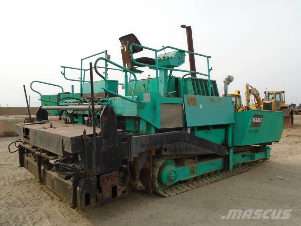 Vögele Super 2000 Asfaltsläggningsmaskiner