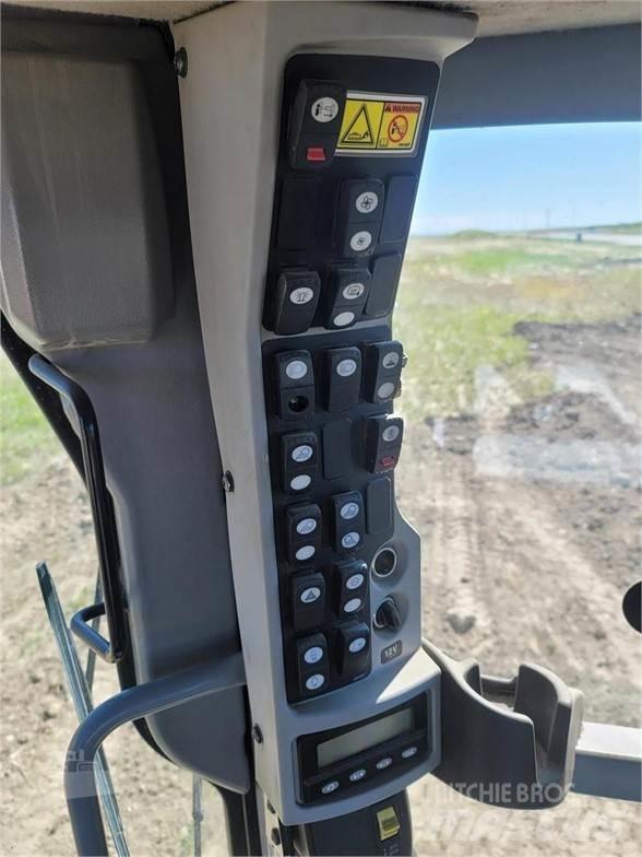 CAT 14M Väghyvlar