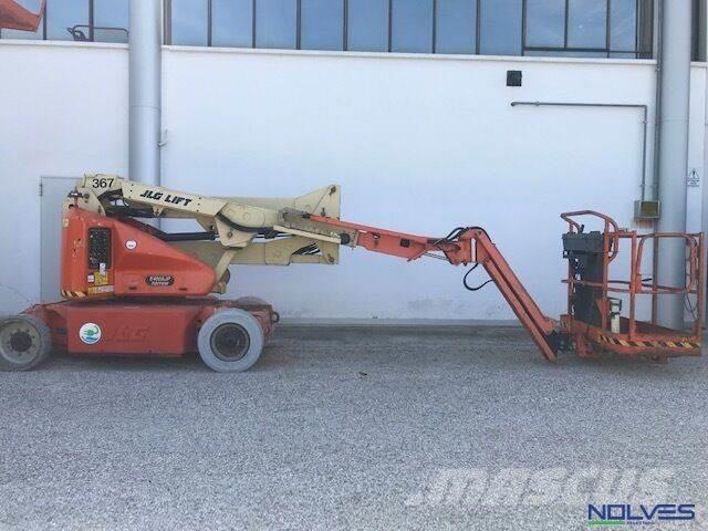 JLG E400AJPn Bomliftar