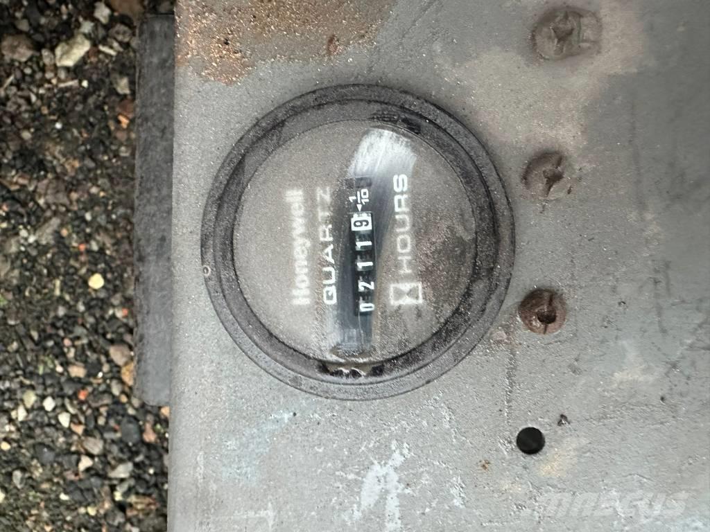 SkyJack SJ III 4626 Saxliftar