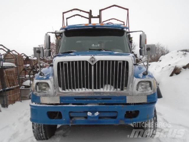 International 4600 Flakbilar