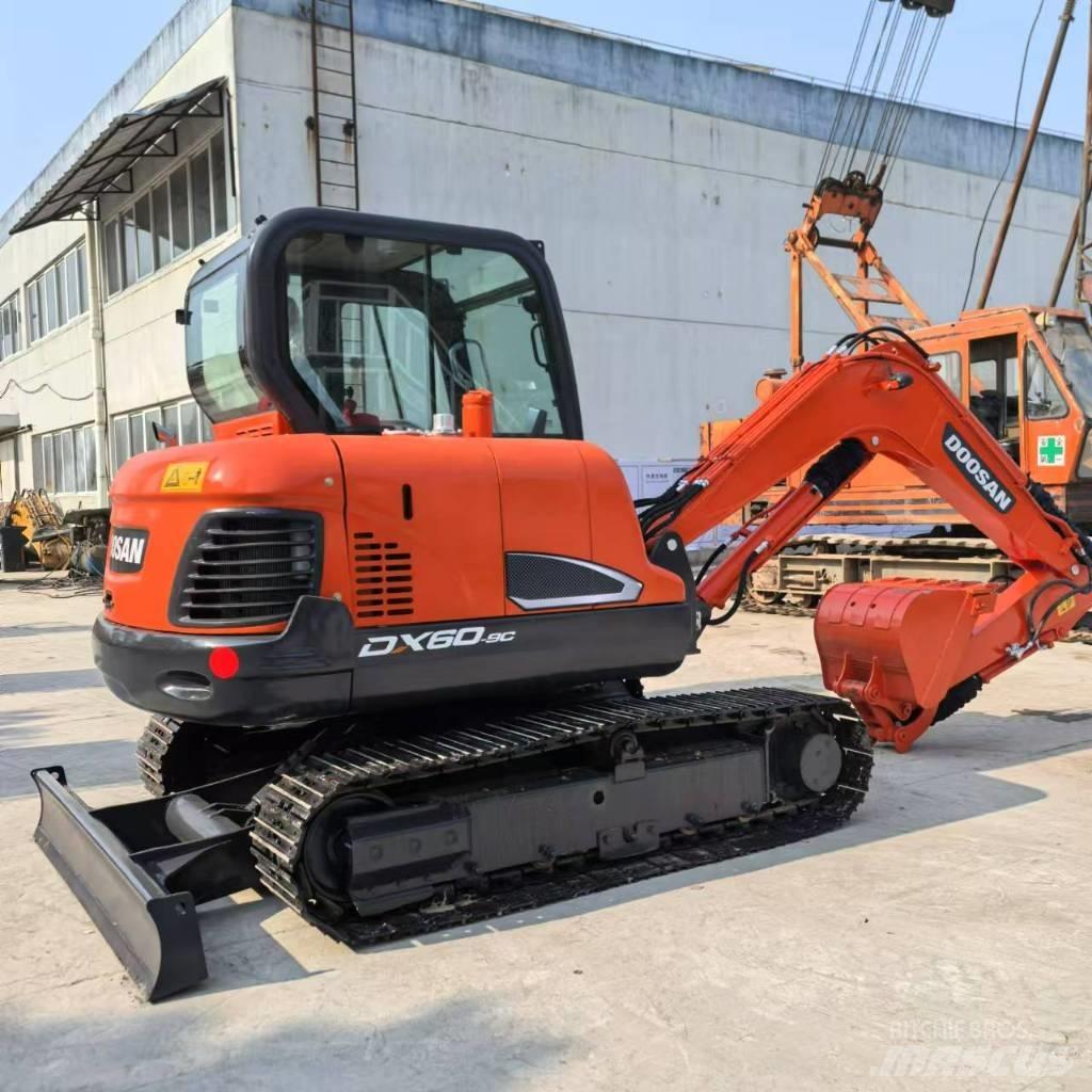 Doosan DX60-9C Minigrävare < 7t