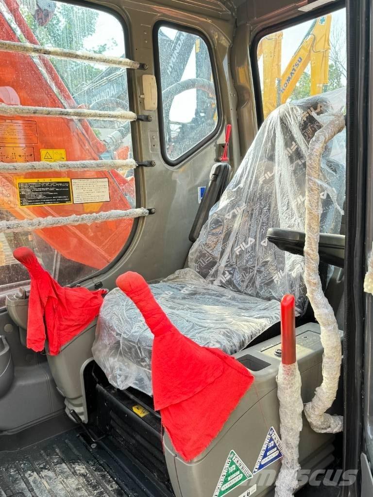 Hitachi ZX 200 Bandgrävare