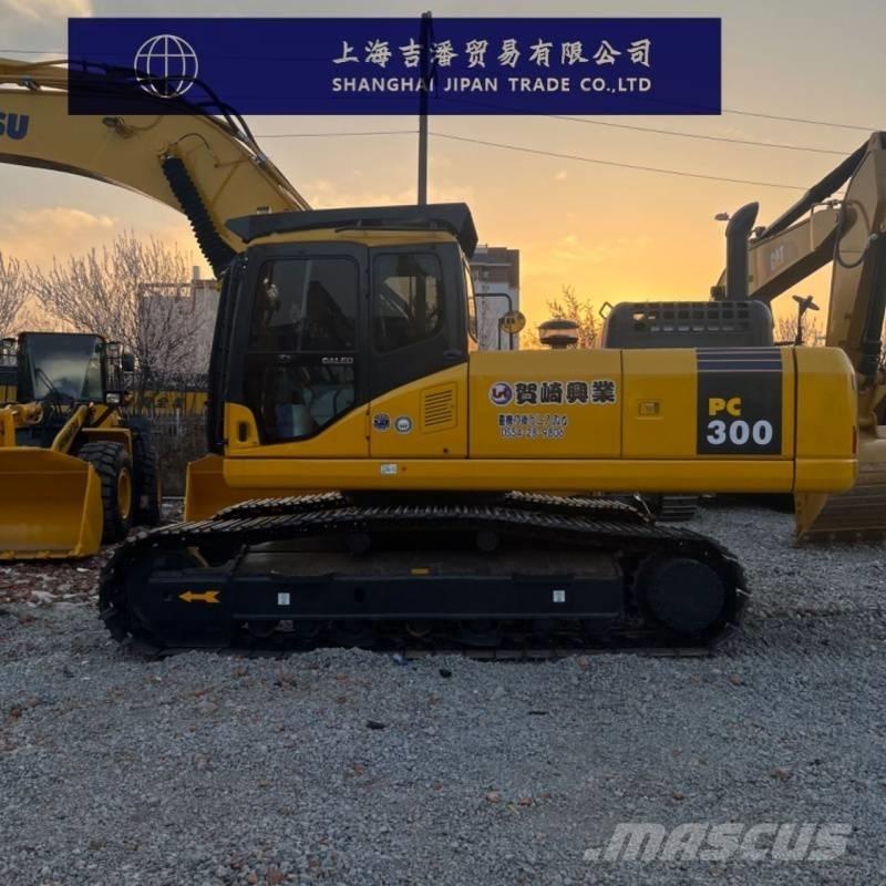 Komatsu PC 300 Bandgrävare