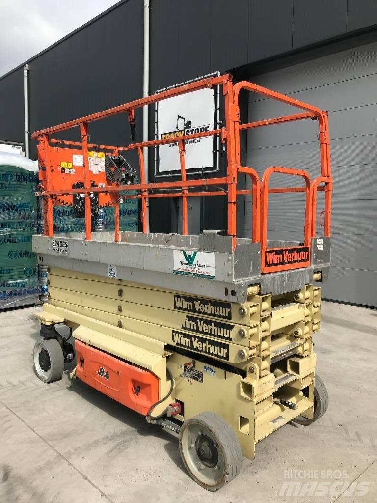 JLG 3246 ES Saxliftar