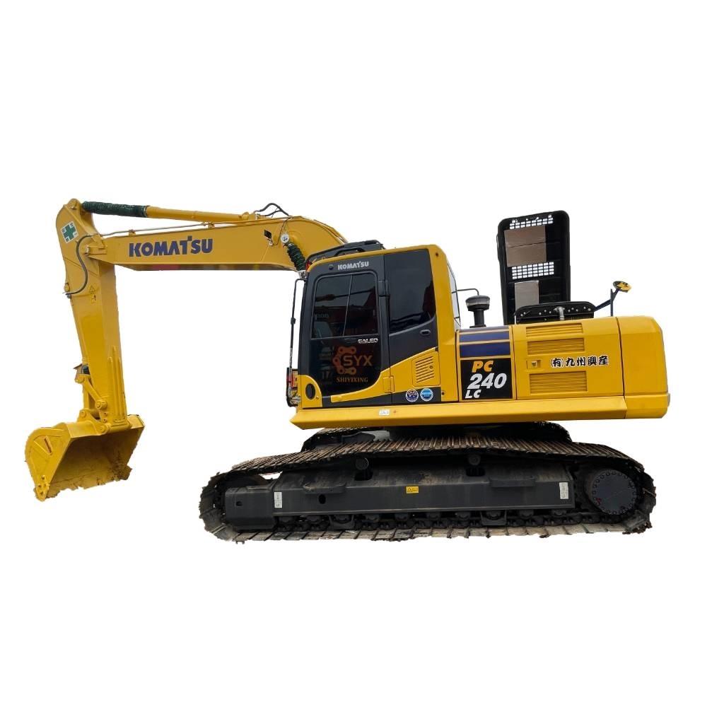 Komatsu PC 240-8 Bandgrävare
