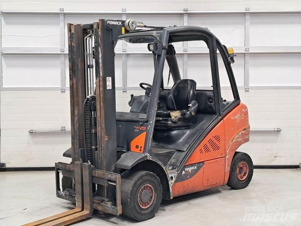 Linde H25D-02 Dieselmotviktstruckar