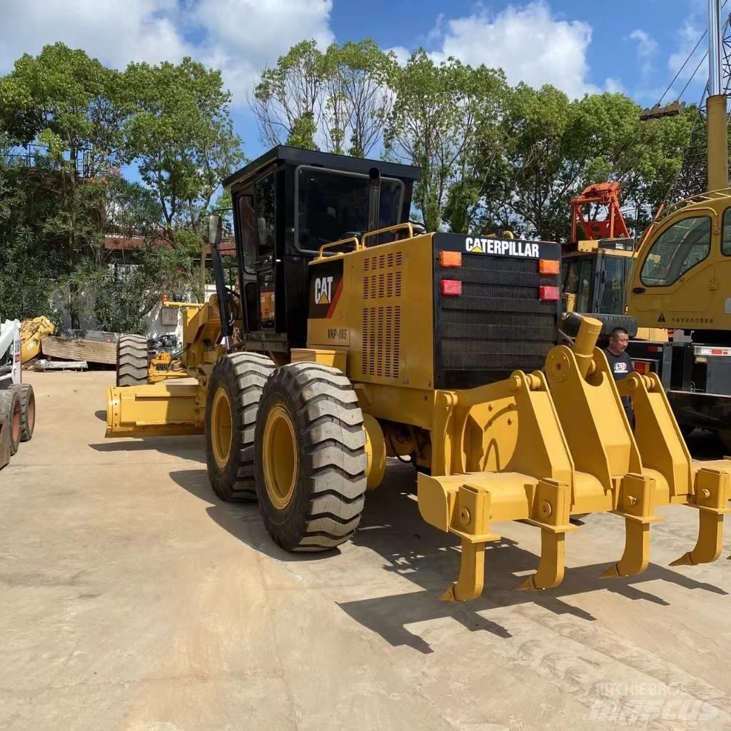 CAT 140 H Väghyvlar