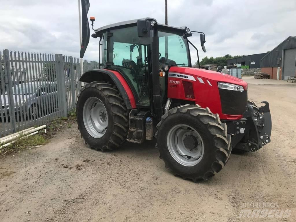 Massey Ferguson 5709 Traktorer