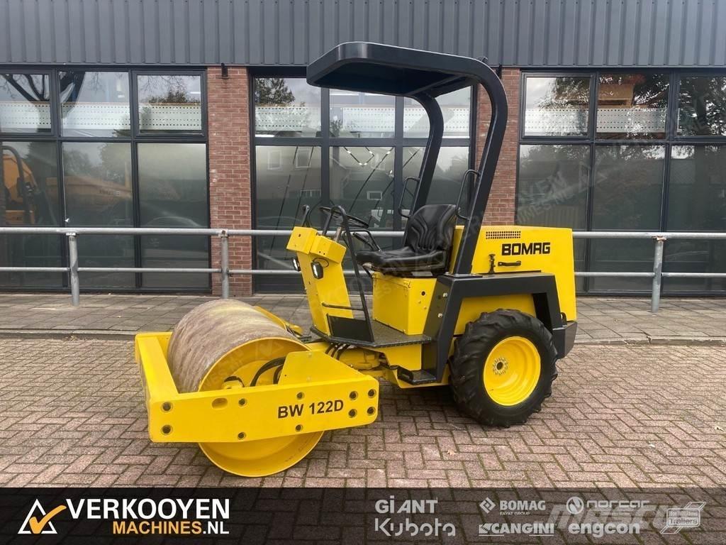 Bomag BW122D Andra vältar