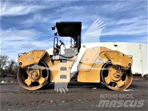CAT CB64 Envalsvältar