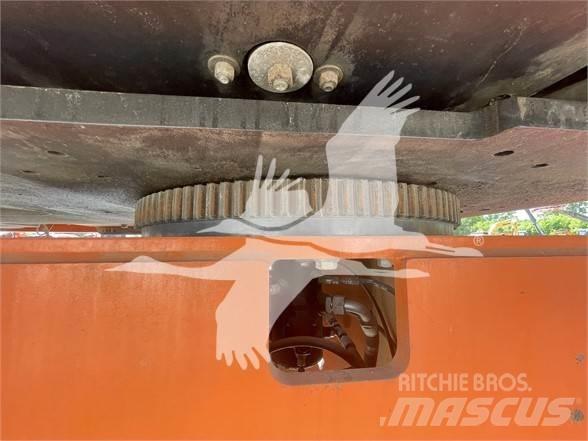 JLG 860SJ Teleskop bomliftar