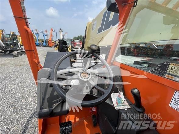 JLG G12-55A Teleskoplastare