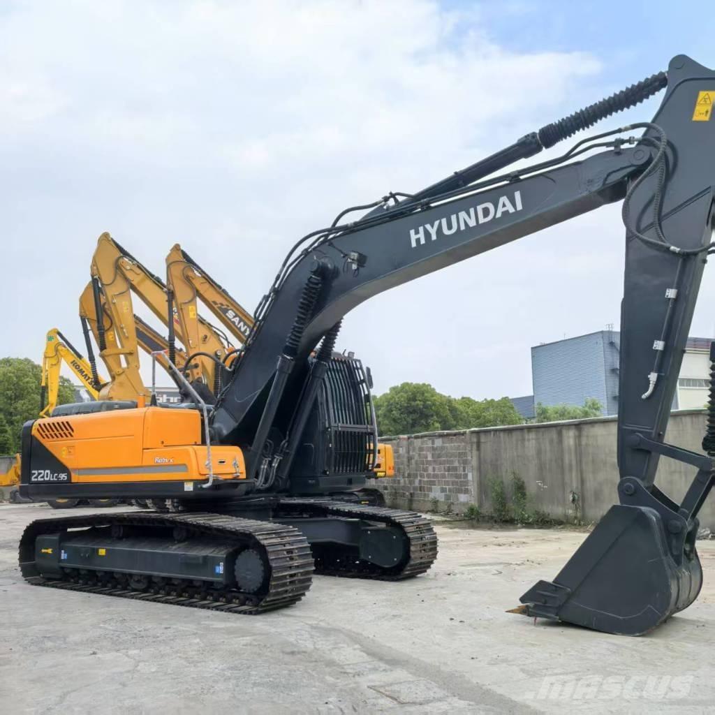 Hyundai r220lc-9s Midigrävmaskiner 7t - 12t