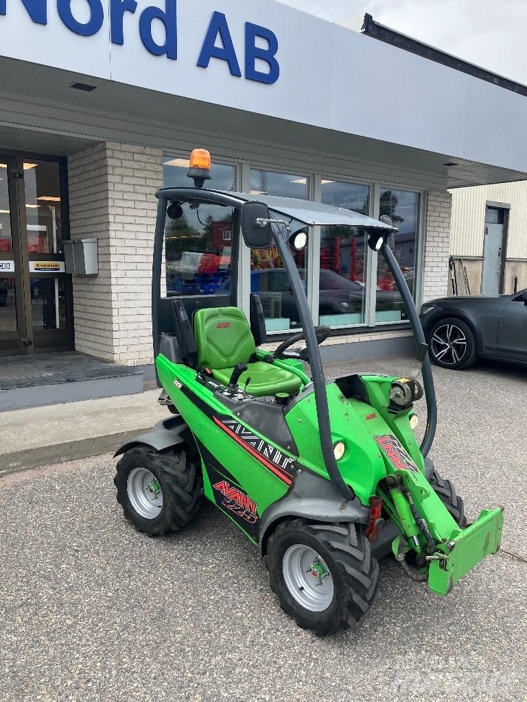 Avant 225 Kompaktlastare