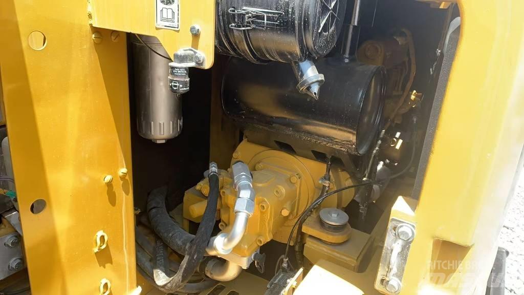CAT 306 Bandgrävare