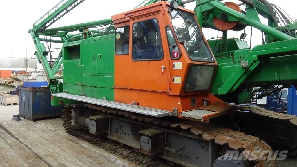 Hitachi KH 180-3 GLS Pålningsriggar