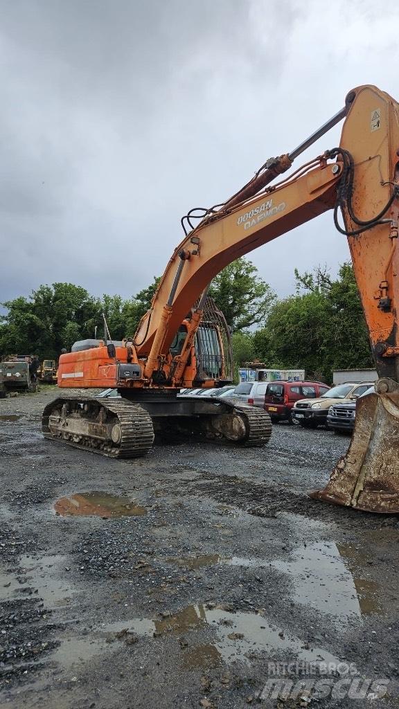 Doosan Dx480 Bandgrävare