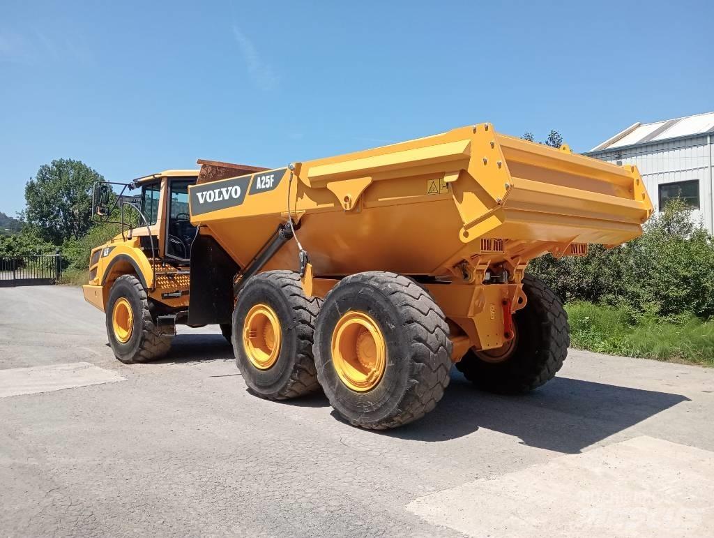 Volvo A 25 F Midjestyrd dumper