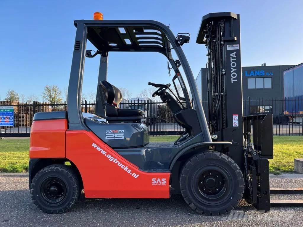 Toyota 52-8FDF25 Dieselmotviktstruckar