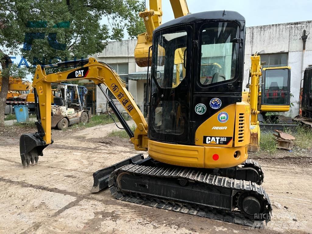 CAT 303 CR Minigrävare < 7t