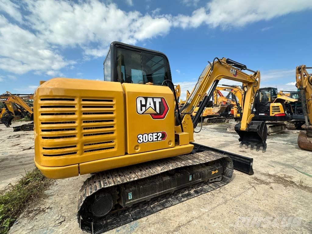 CAT 306E2 Minigrävare < 7t