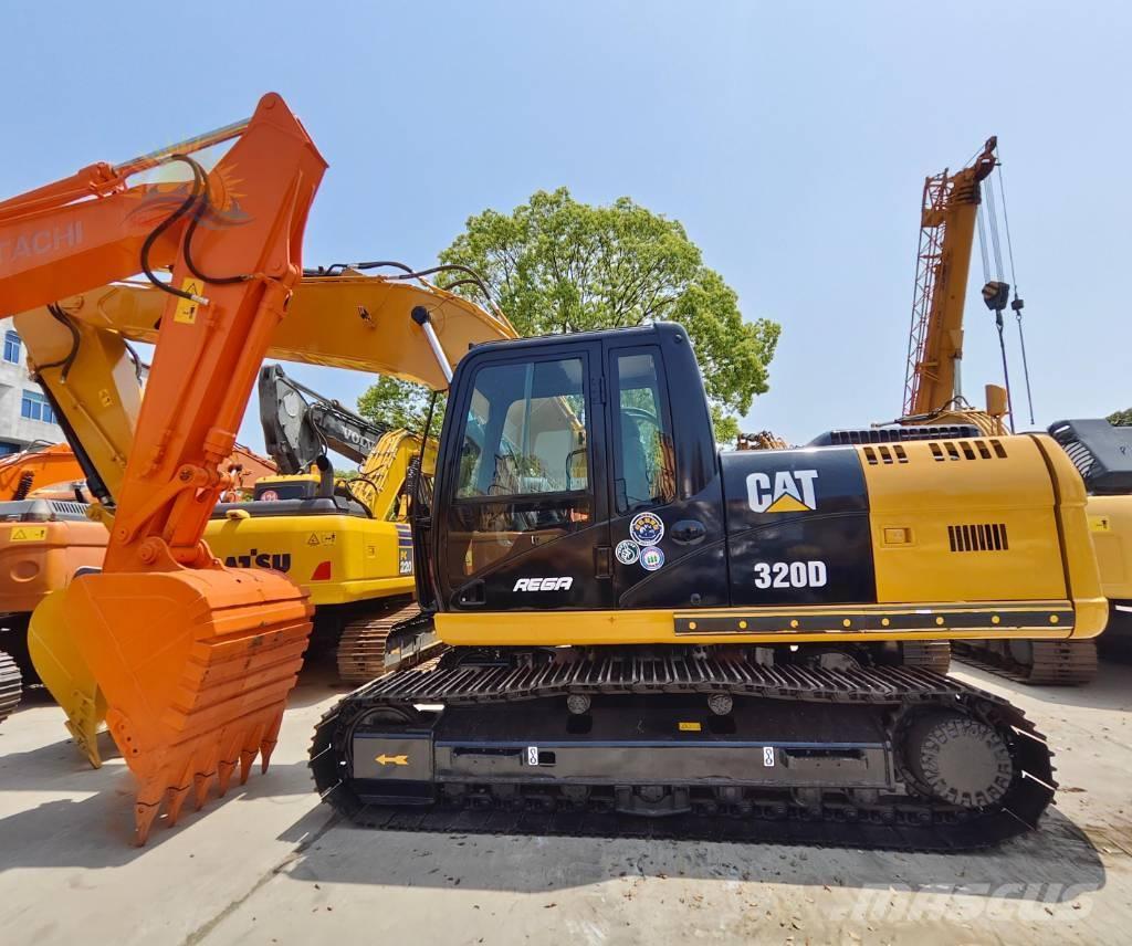CAT 320 D Bandgrävare