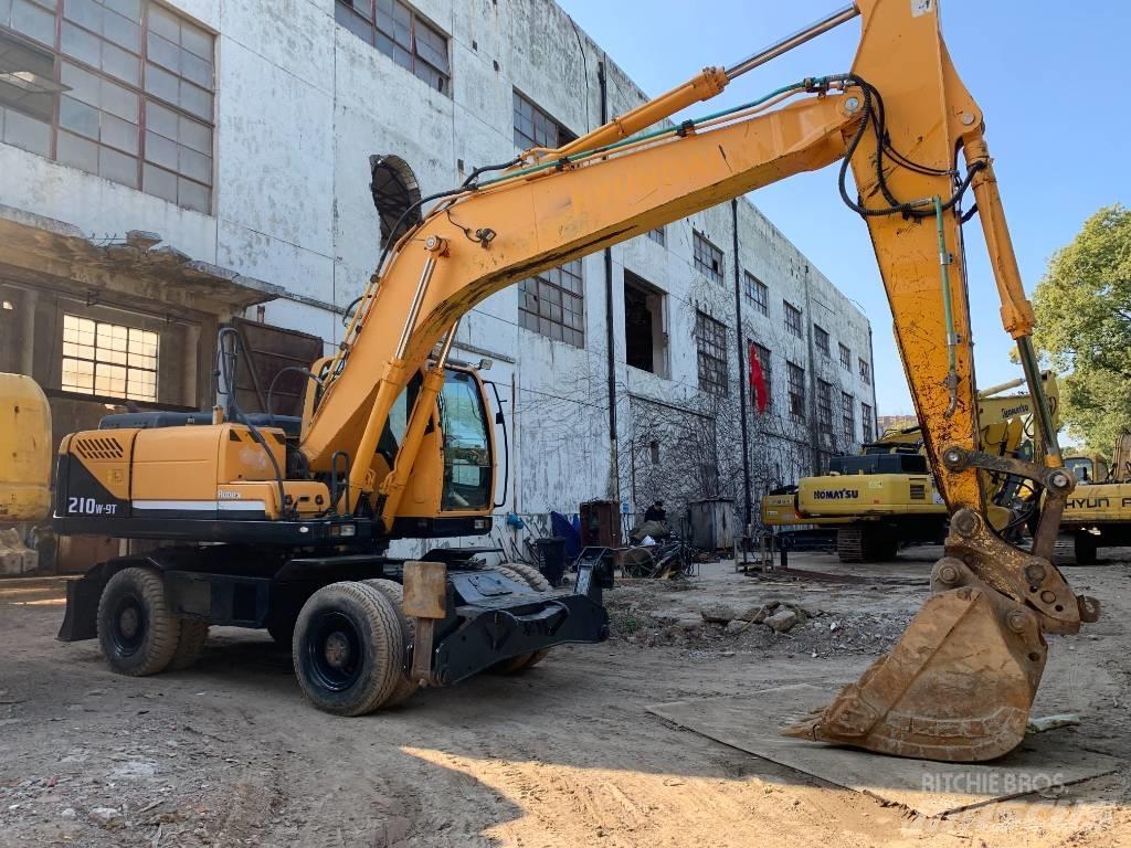 Hyundai R210W-9 Hjulgrävare