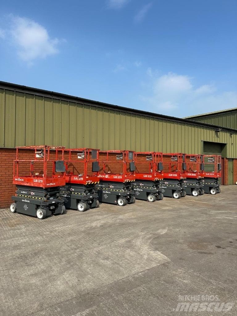 SkyJack SJ 3219 Saxliftar
