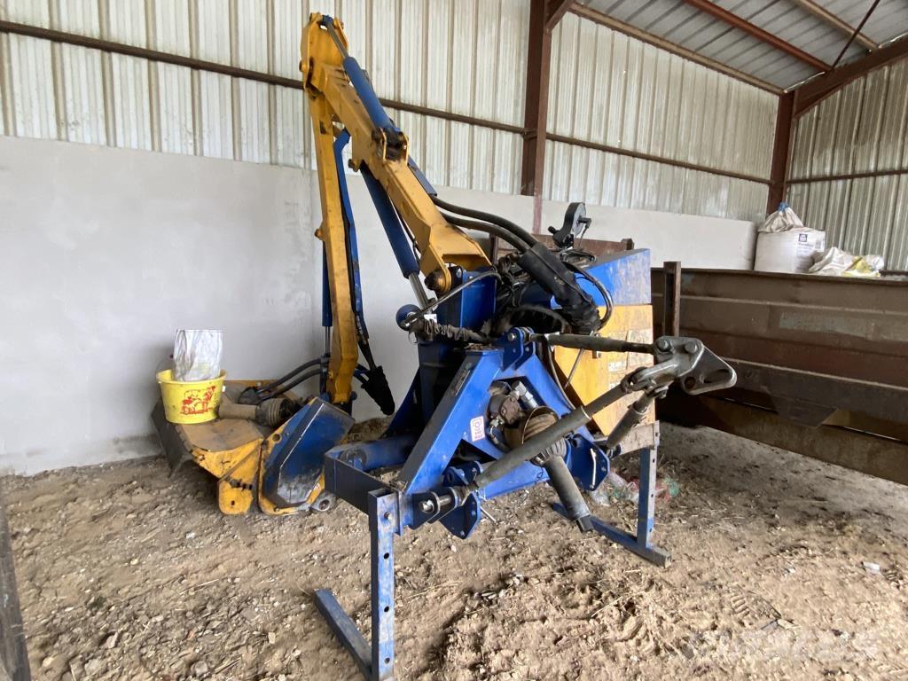 Bomford BQ500 Monterade och påhängda gräsklippare