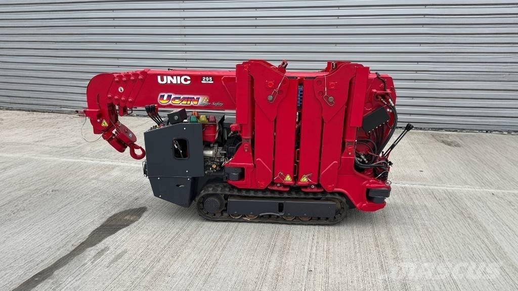 Unic URW 295 Minikranar