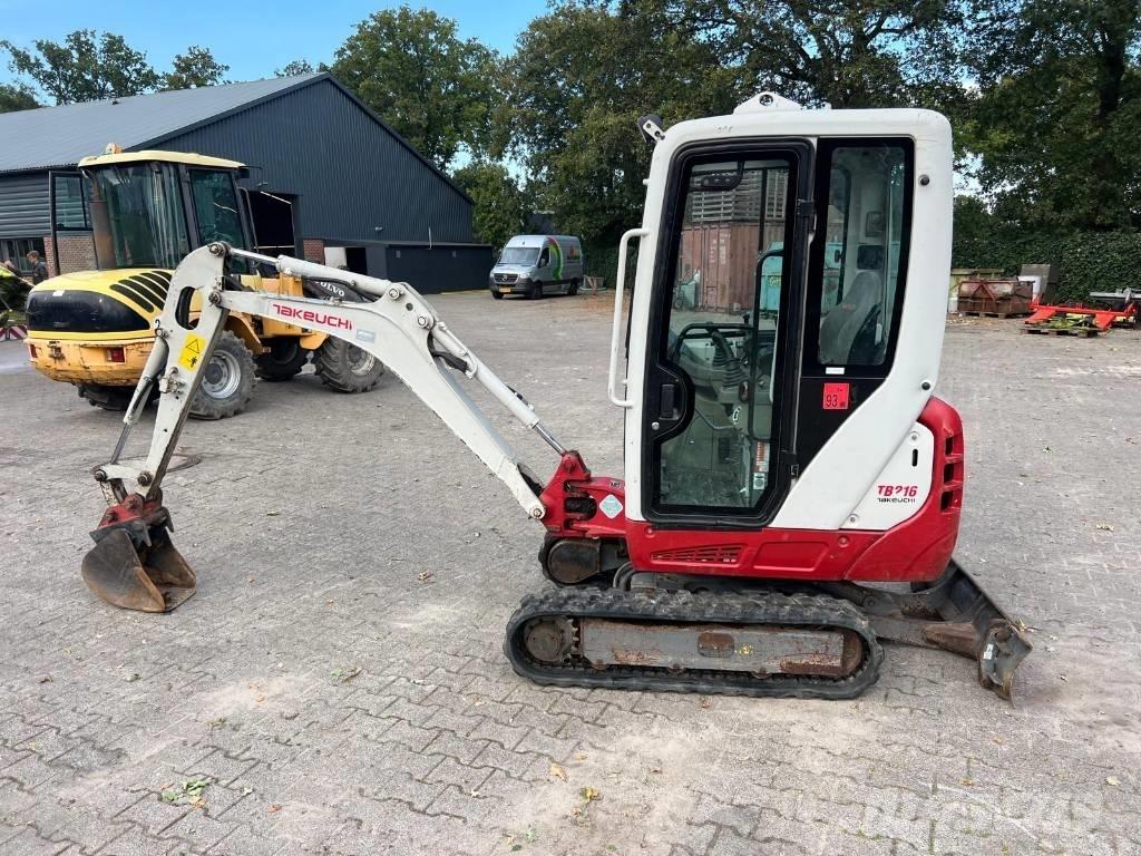 Takeuchi TB 216 Minigrävare < 7t