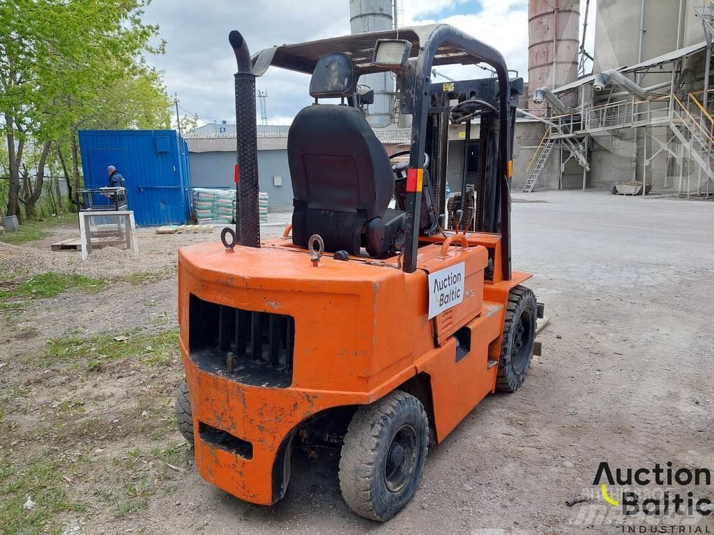 CAT V 50 D Dieselmotviktstruckar