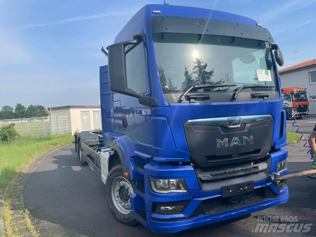 MAN TGS 26.360 Chassier