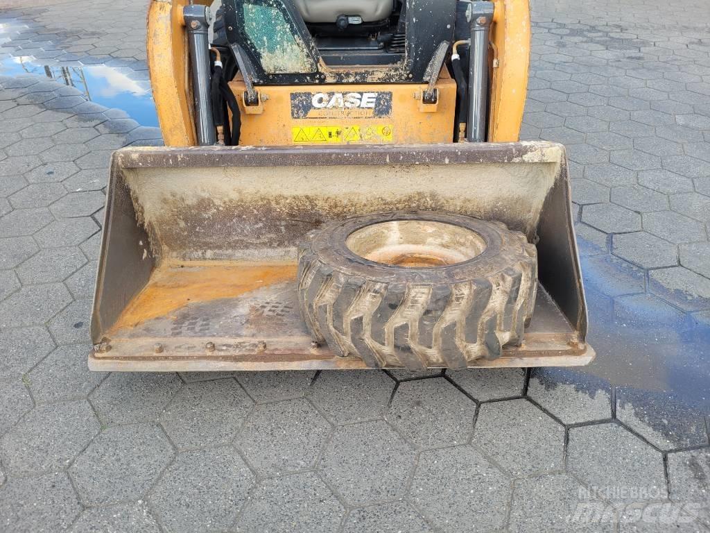 CASE SR 130 Kompaktlastare
