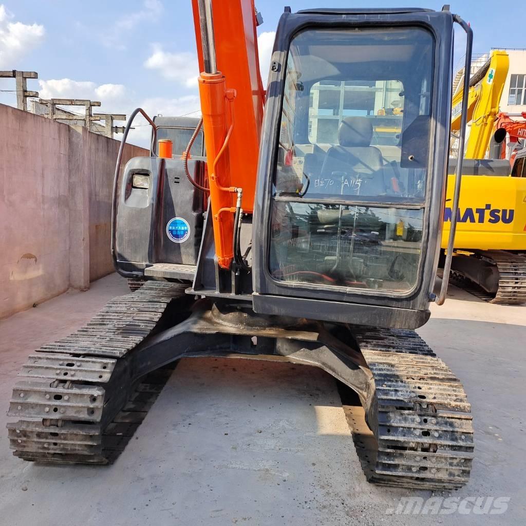 Hitachi ZX 70 Midigrävmaskiner 7t - 12t