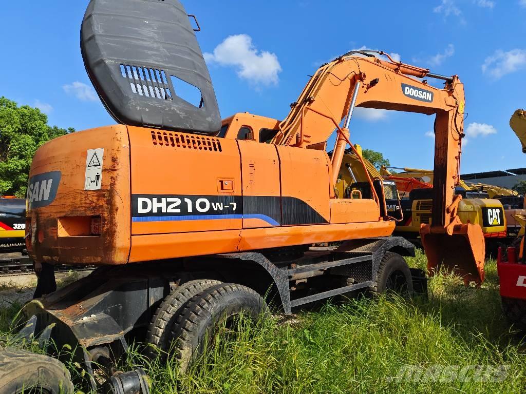 Doosan DH 210 W-7 Hjulgrävare