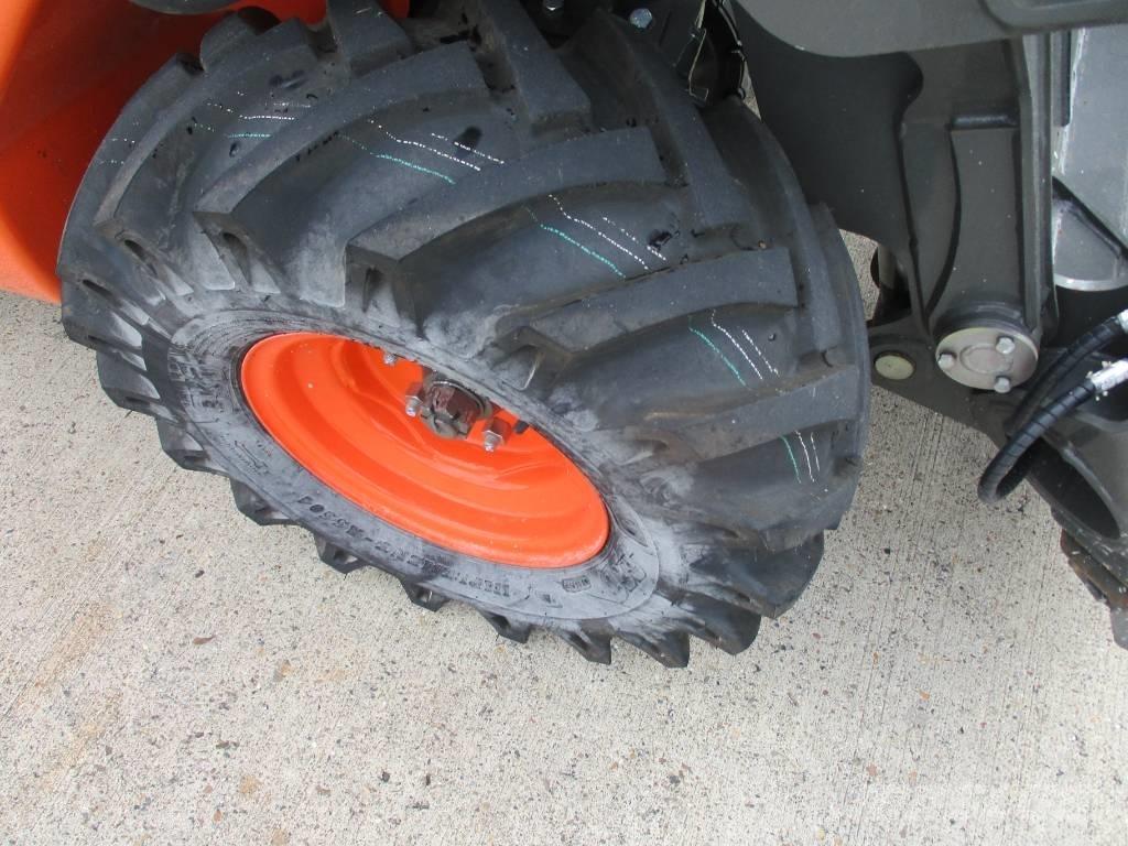 Ausa T144 H X4 (071) Teleskoplastare