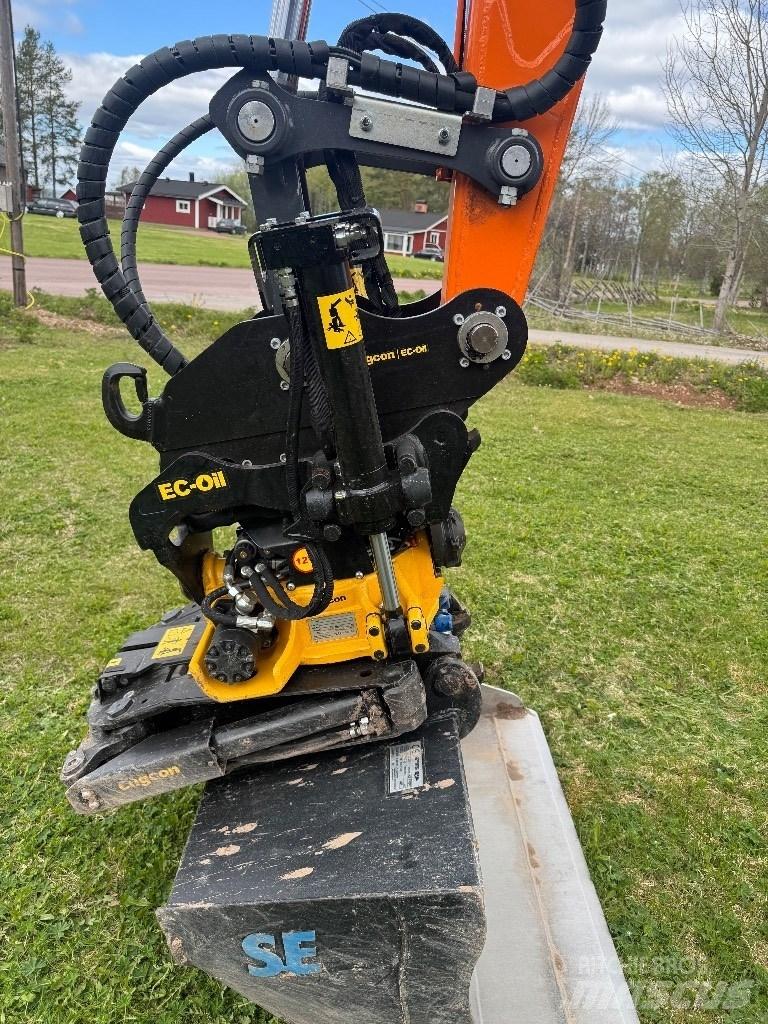 Develon DX 85 R-7 Midigrävmaskiner 7t - 12t