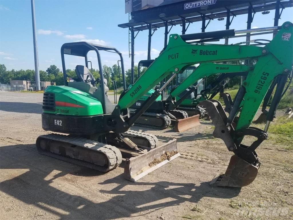 Bobcat E42 Minigrävare < 7t